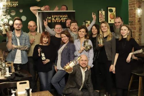 Крепкий мир