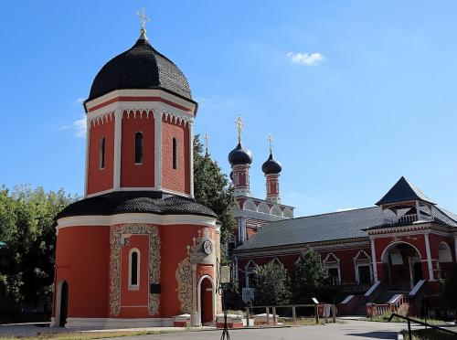 Экскурсия с дегустацией Высоко-Петровский монастырь «Мировые Монастырские вина»